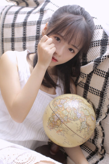 1开大片的播放器